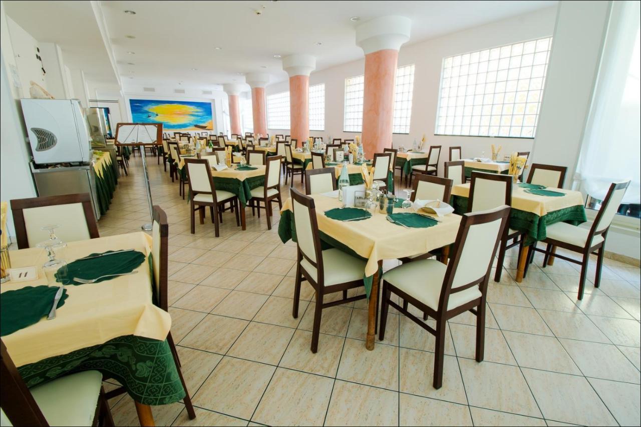 Hotel Belfiore มิซาโน อาดรีอาติโก ภายนอก รูปภาพ
