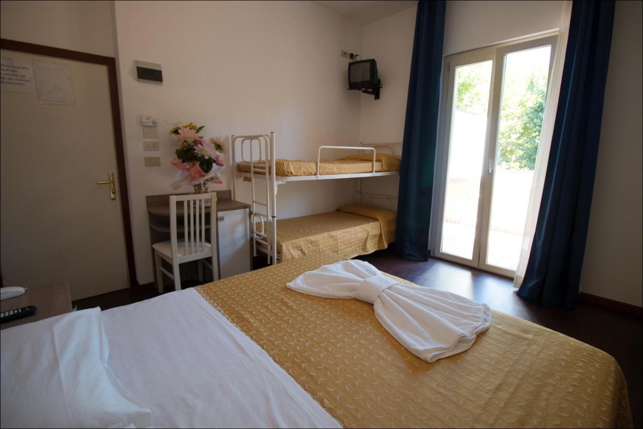 Hotel Belfiore มิซาโน อาดรีอาติโก ภายนอก รูปภาพ